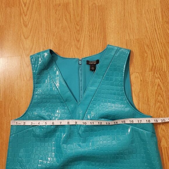 NEW Halogen x Atlantic-Pacific Croc Embossed Faux Leather Shift Dress size Small - Picture 11 of 13